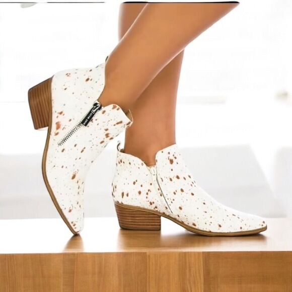 Nine‎ West Women’s 8 Calf Hair Pointy Toe Bootie Cowboy Western Single 5 Zip - Picture 1 of 12